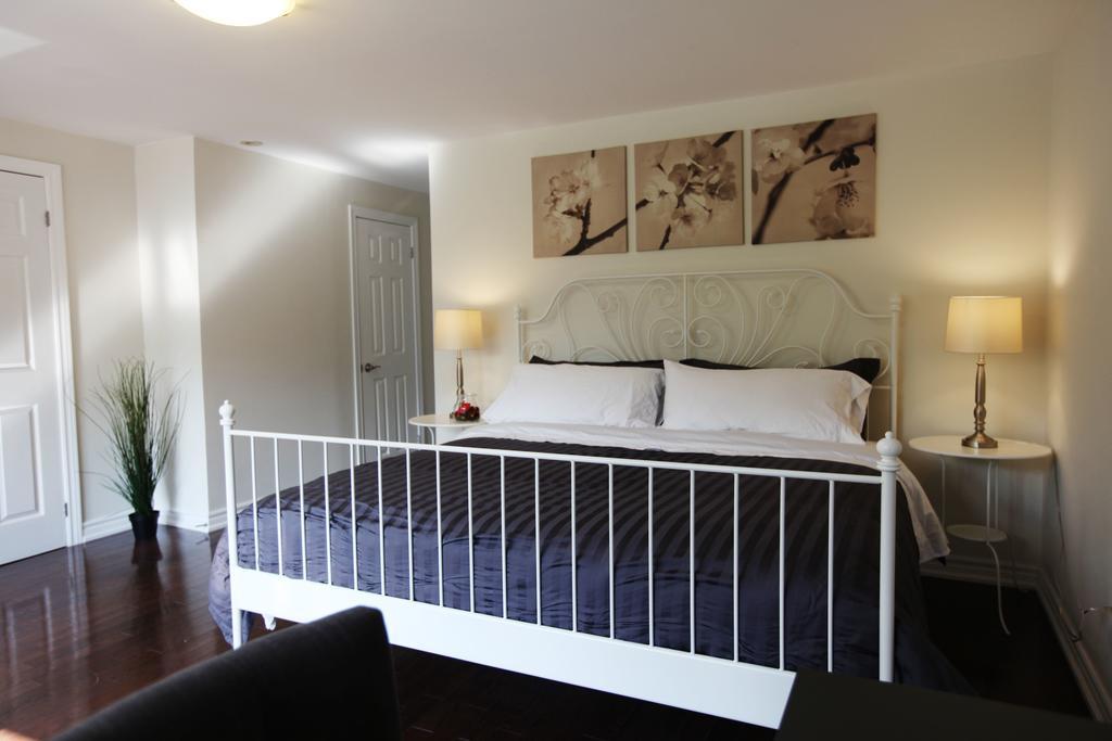 多伦多邓肯公园民宿 Toronto Duncan Park Guesthouse Ngoại thất bức ảnh